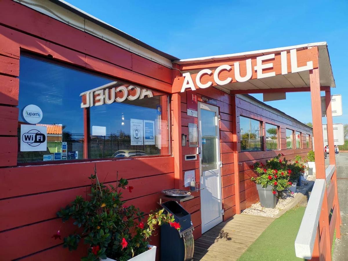 Hotel Acajou Argelès-sur-Mer Exteriör bild